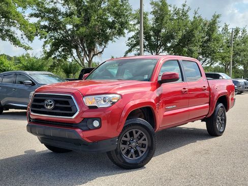 Used 2021 Toyota Tacoma SR5 AWD/4WD image 32