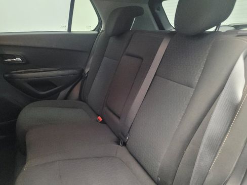 Used 2020 Chevrolet Trax LS w/ Tint and Cruise Package image 18