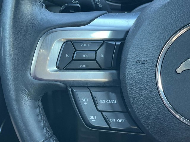 Used 2018 Ford Mustang Premium RWD image 23