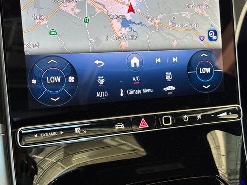 New 2025 Mercedes-Benz C 300 4MATIC Sedan image 25