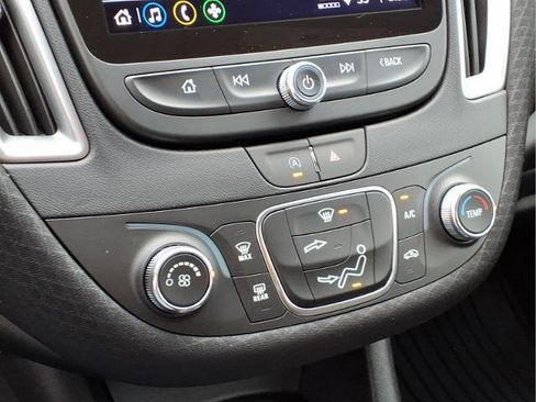 Used 2025 Chevrolet Malibu RS image 14