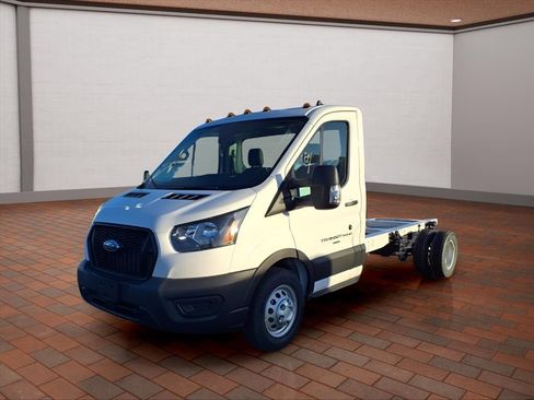 Used 2024 Ford Transit 350 image 4