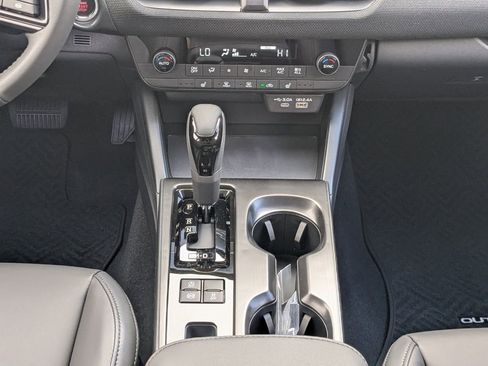 New 2026 Subaru Outback Limited AWD/4WD image 18