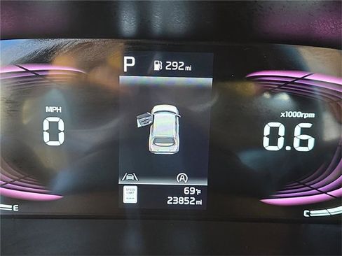Used 2024 Kia Soul LX image 21