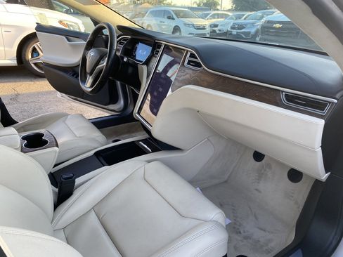 Used 2017 Tesla Model S 75D AWD/4WD image 28