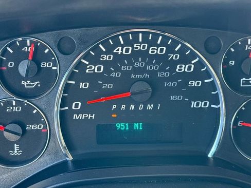 Used 2016 Chevrolet Express 3500 LT w/ LT Preferred Equipment Group image 59