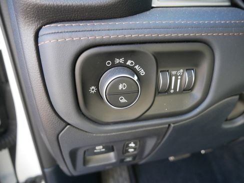 Certified 2025 RAM 1500 Tungsten image 25