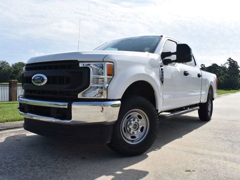 Used 2020 Ford F250 XL w/ Power Equipment Group AWD/4WD image 5
