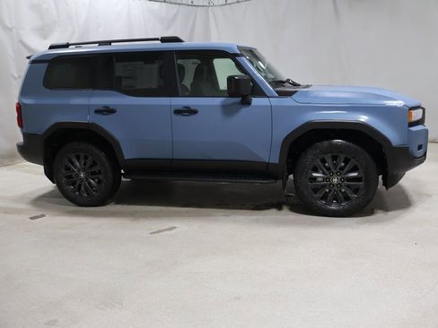 New 2026 Toyota Land Cruiser image 8