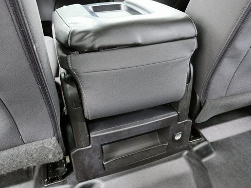 Used 2016 Chevrolet Silverado 2500 LT w/ LT Fleet Convenience Package image 21