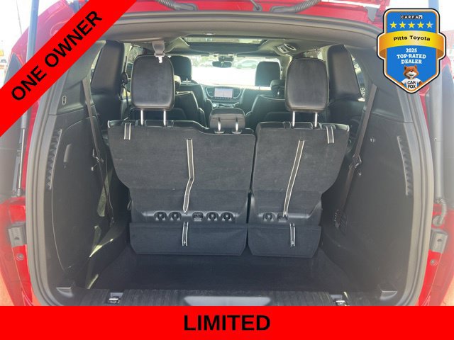 Used 2025 Chrysler Pacifica Limited FWD image 17