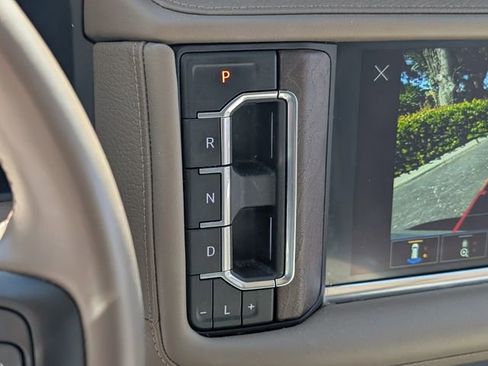 Used 2023 GMC Yukon XL Denali w/ Max Trailering Package image 32