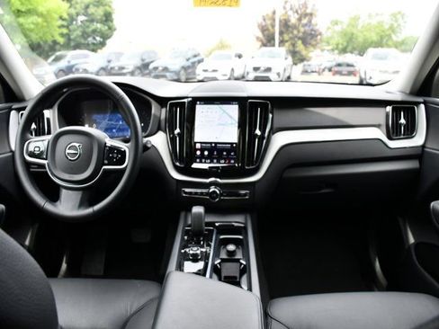 Certified 2025 Volvo XC60 B5 Plus AWD/4WD image 16