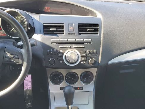 Used 2010 MAZDA MAZDA3 i Sport image 15