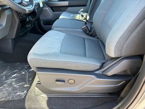New 2026 Ford F350 XLT w/ XLT Premium Package AWD/4WD image 14