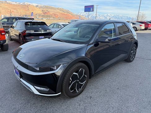 Used 2023 Hyundai Ioniq 5 SE w/ Cargo Package image 2