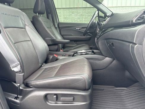Used 2021 Honda Pilot Black Edition image 17