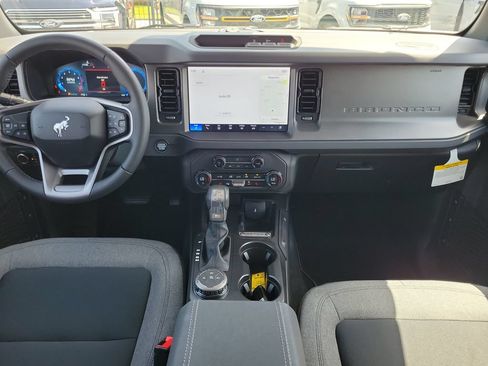 New 2026 Ford Bronco Big Bend AWD/4WD image 11