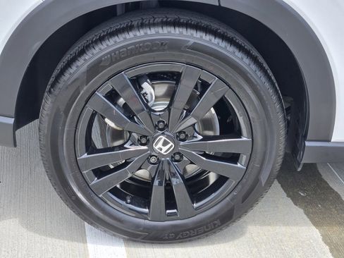 Certified 2026 Honda HR-V Sport image 10
