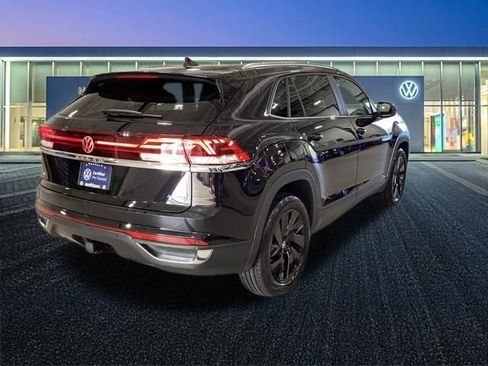 Used 2024 Volkswagen Atlas Cross Sport SE AWD/4WD image 28