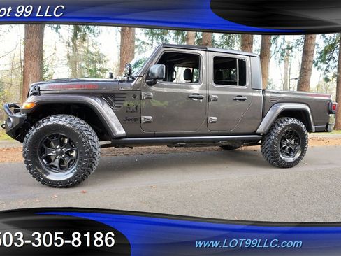 Used 2021 Jeep Gladiator Sport image 5
