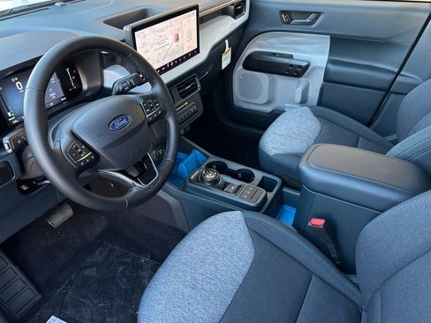 New 2026 Ford Maverick XLT w/ XLT Luxury Package image 9