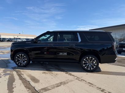 New 2026 Chevrolet Suburban High Country w/ LPO, Illumination Package