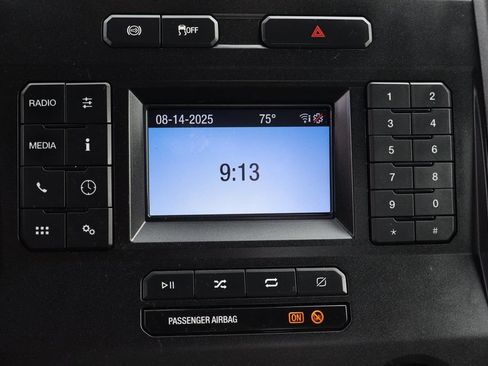 Used 2021 Ford F550 2WD Regular Cab Super Duty image 29
