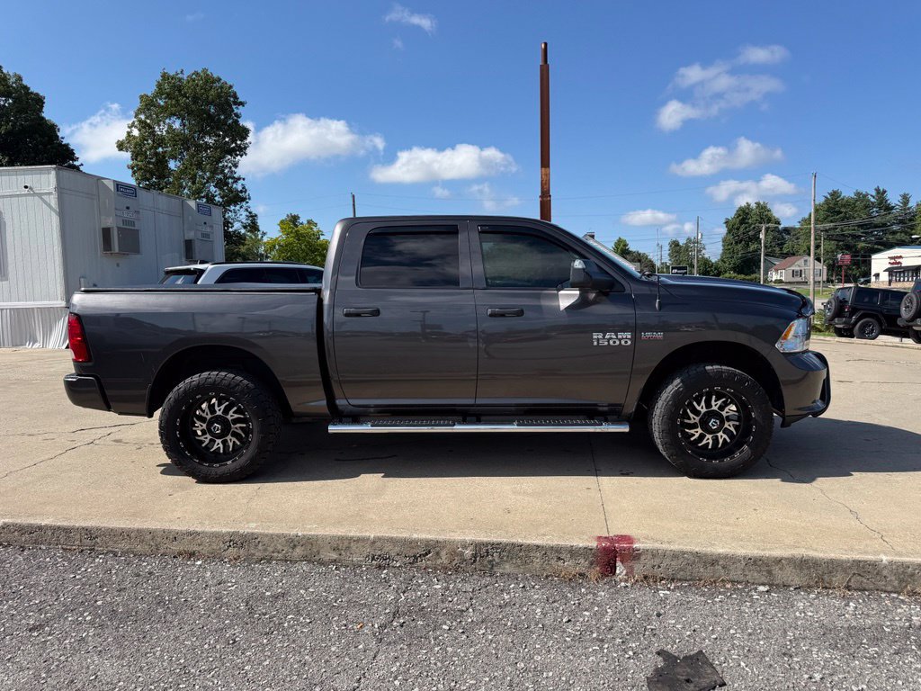 Used 2018 RAM 1500 Express w/ Express Value Package AWD/4WD image 5