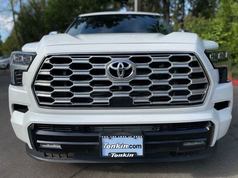 Used 2025 Toyota Sequoia 1794 Edition AWD/4WD image 8