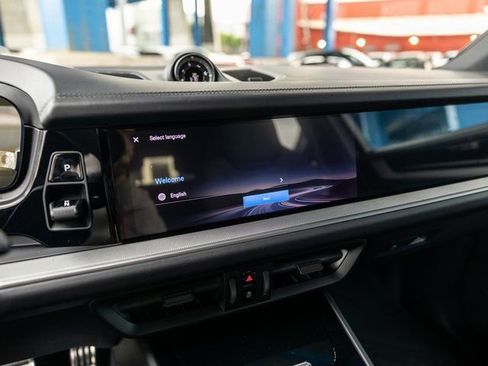 New 2026 Porsche Cayenne S image 37