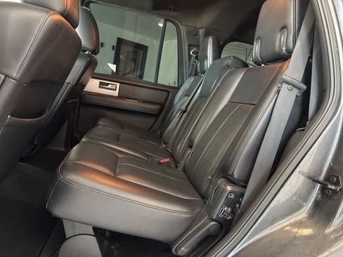 Used 2017 Ford Expedition Limited w/ Equipment Group 301A RWD image 19