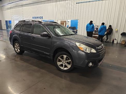 Used 2014 Subaru Outback 2.5i Limited w/ Moonroof Package image 1
