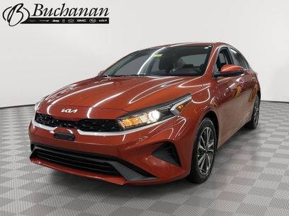 Used 2023 Kia Forte LXS w/ LXS Technology Package