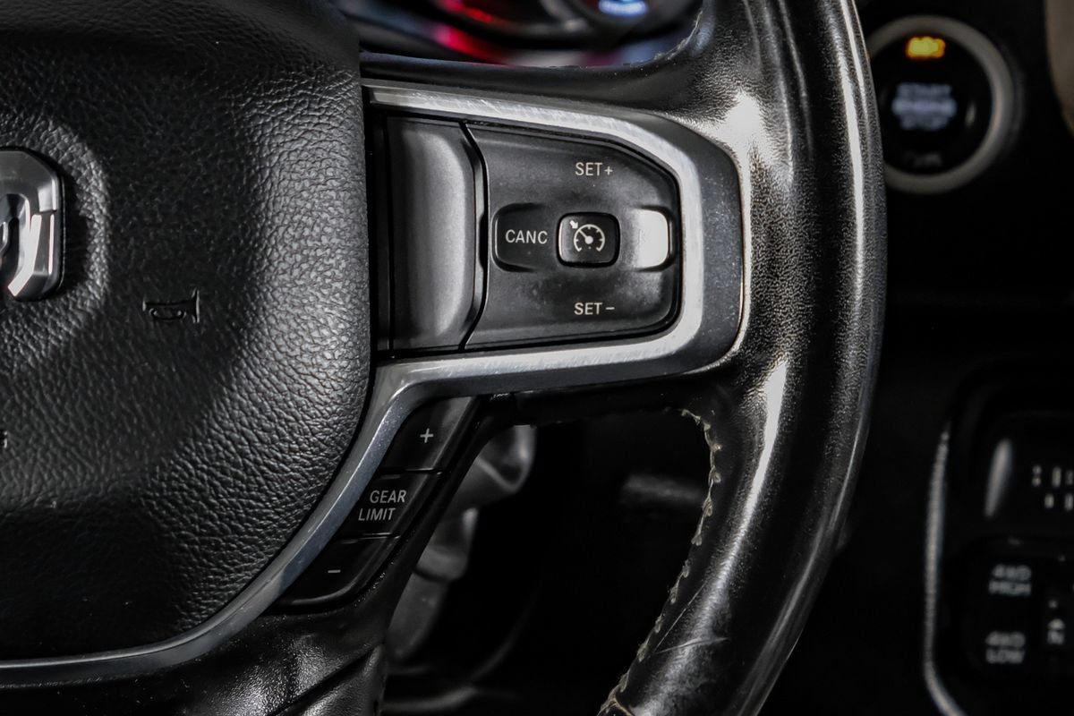 Used 2024 RAM 3500 Laramie w/ Towing Technology Group AWD/4WD image 19