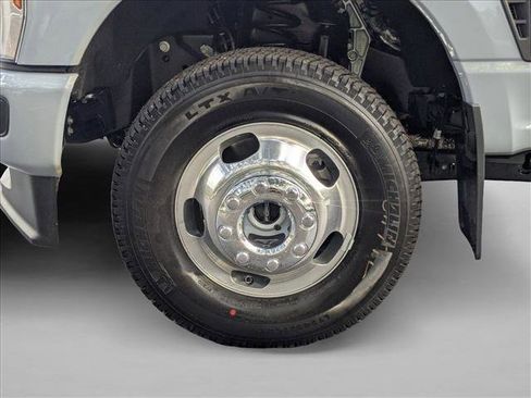 New 2026 Ford F350 Platinum image 9