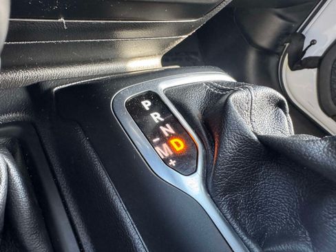 Used 2021 Jeep Wrangler Unlimited Sahara w/ Dual Top Group AWD/4WD image 40