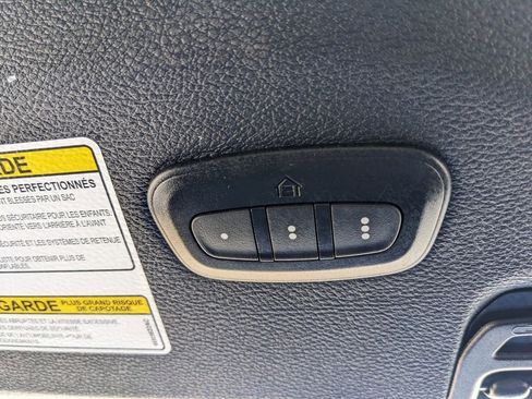 Used 2023 Jeep Gladiator Rubicon w/ Cold Weather Group image 59