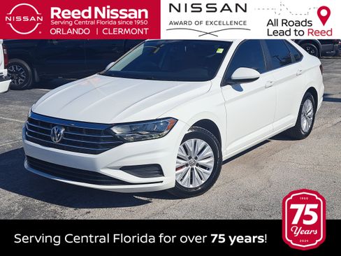 Used 2019 Volkswagen Jetta S image 1