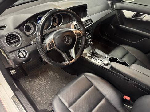 Used 2013 Mercedes-Benz C 250 Sedan image 10