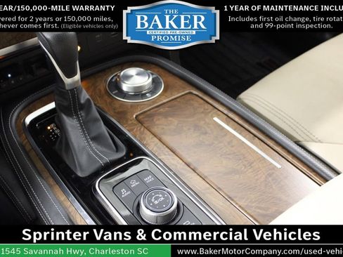 Used 2023 Nissan Armada SL w/ Captain's Chairs Package AWD/4WD image 32