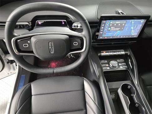 New 2026 Lincoln Nautilus Premier w/ Jet Appearance Package image 15