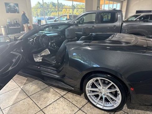 Used 2016 Chevrolet Camaro SS image 30