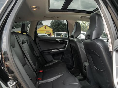 Used 2016 Volvo XC60 T5 Premier AWD/4WD image 11