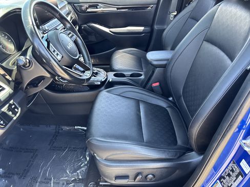 Used 2022 Kia Seltos EX AWD/4WD image 19