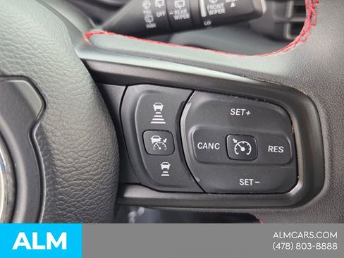 Used 2024 Jeep Wrangler Unlimited Rubicon AWD/4WD image 26