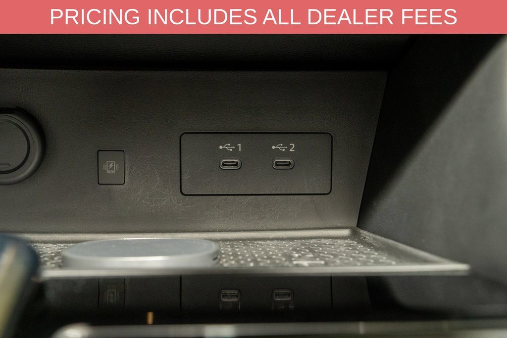 Used 2026 Nissan Pathfinder Platinum w/ Cargo Package AWD/4WD image 20