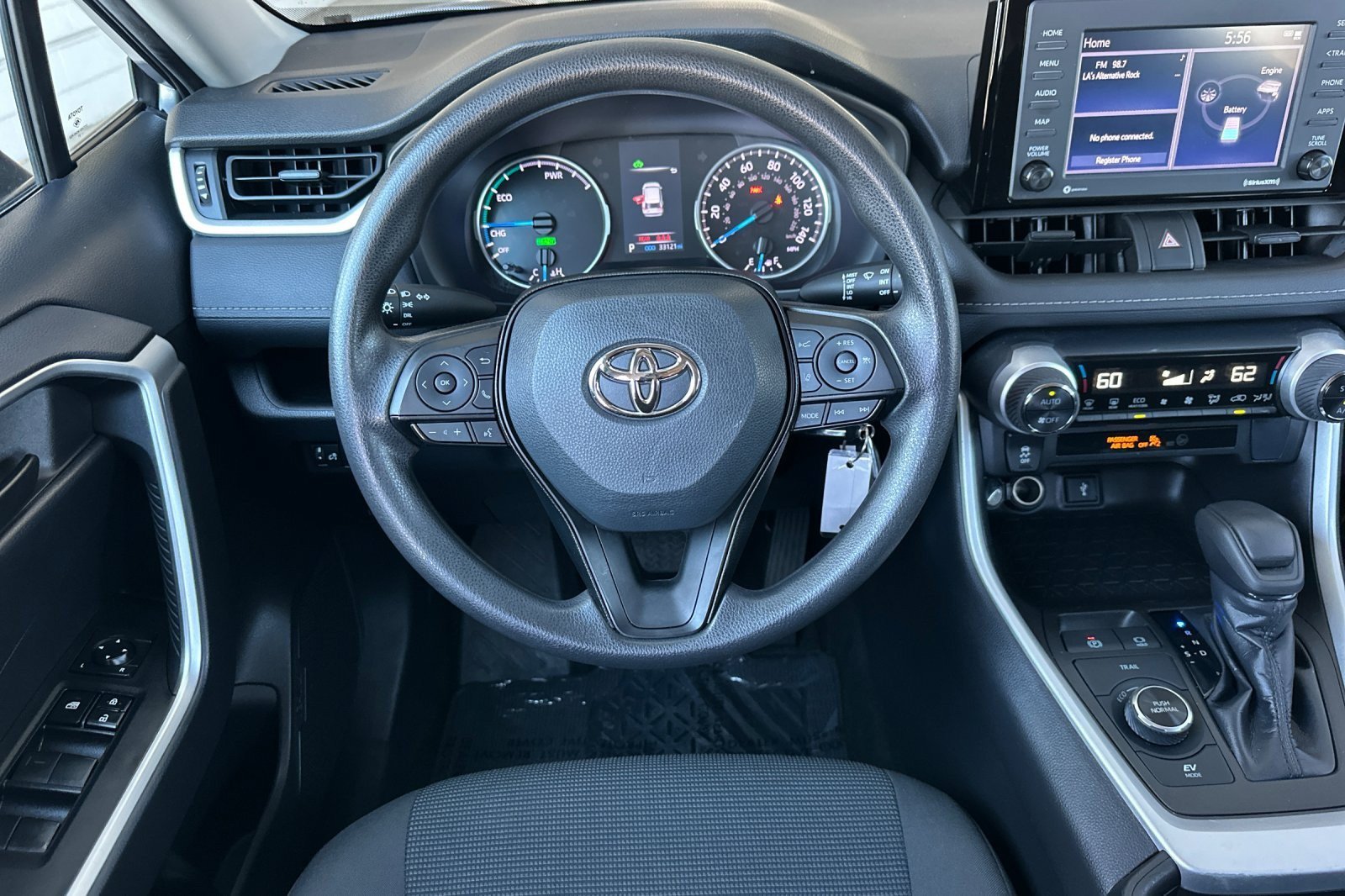 Used 2022 Toyota RAV4 LE AWD/4WD image 13