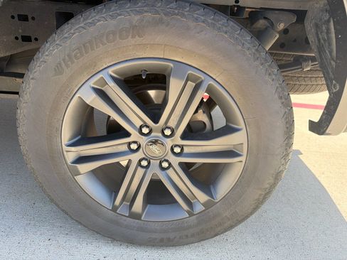 Used 2018 Ford F150 XLT w/ Equipment Group 301A Mid AWD/4WD image 7