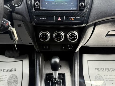 Used 2023 Mitsubishi Outlander Sport ES AWD/4WD image 20